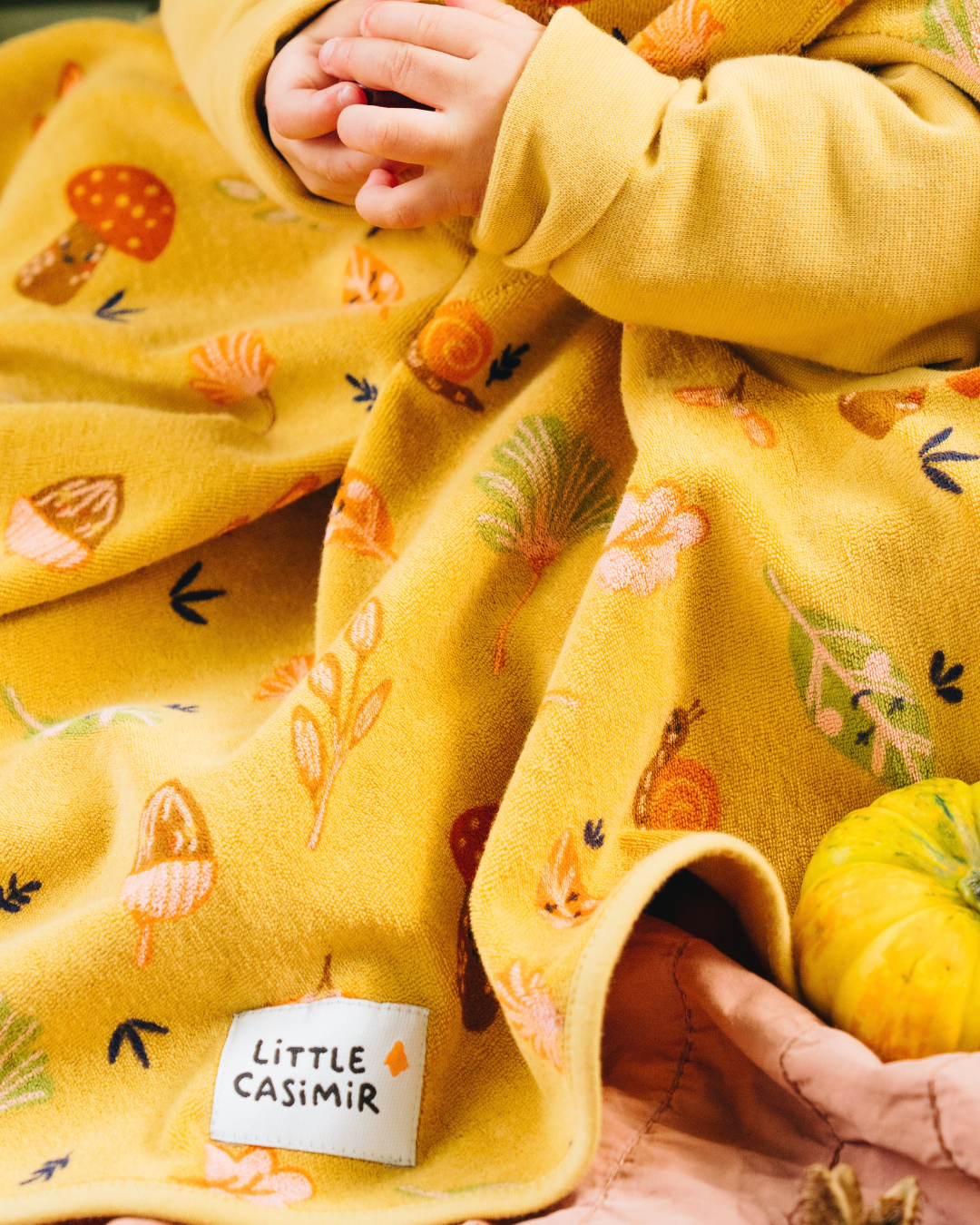 "Boo" bib - Cozy Fall