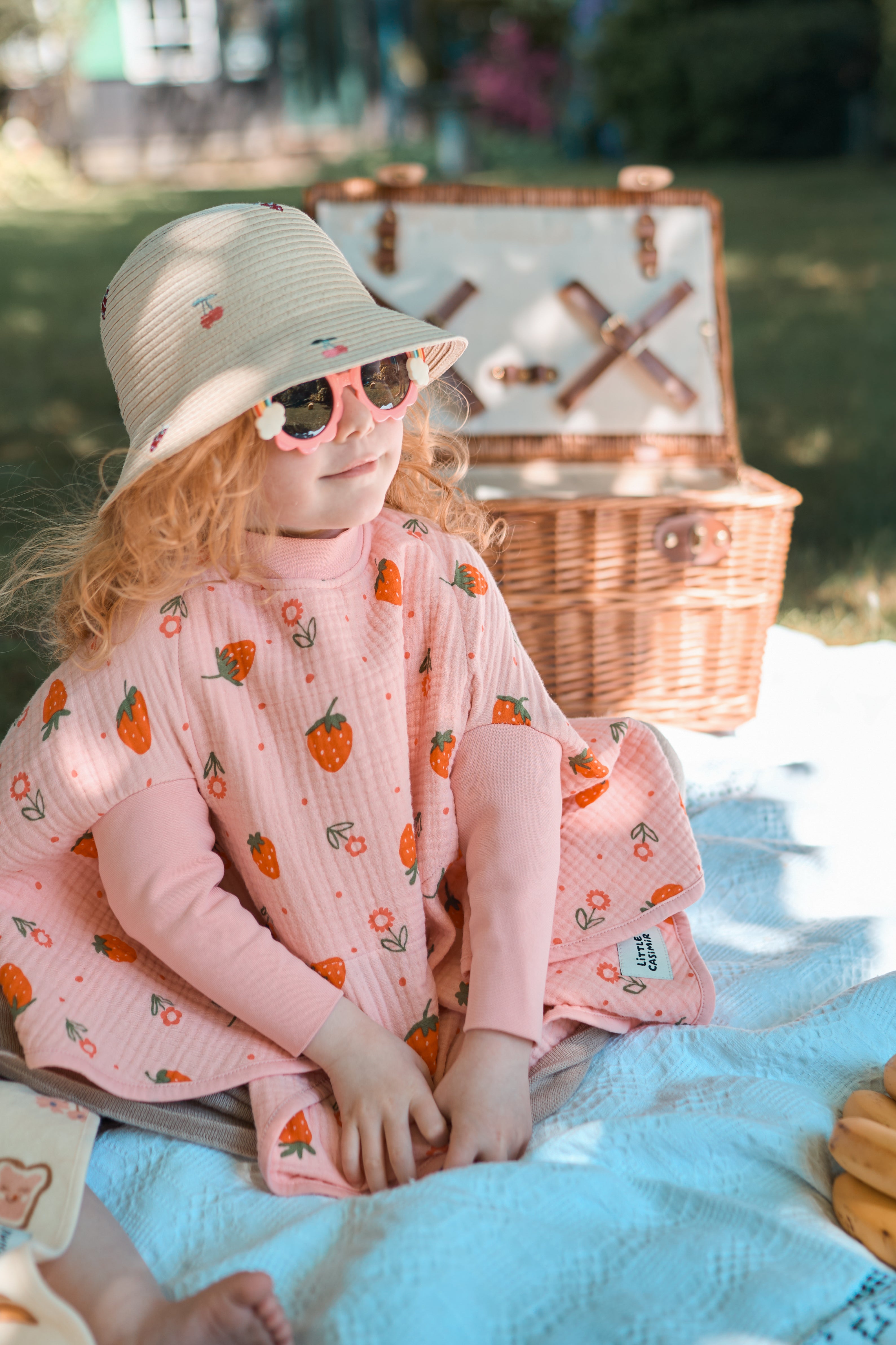 Limited Edition: "Boo" Breeze Strawberry Fields 🍓