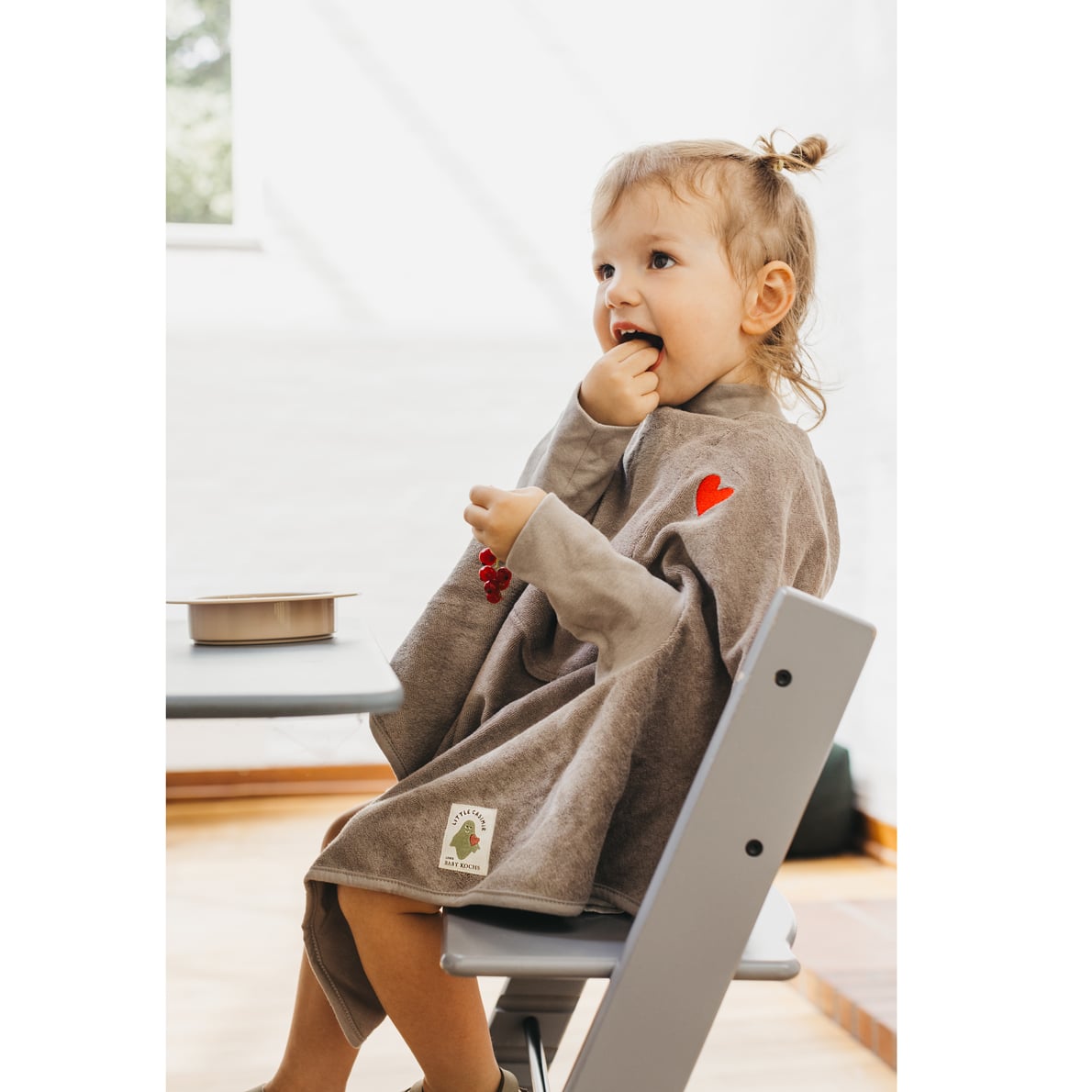 Love EDITION “Boo“ Lätzchen – Baby Kochs x Little Casimir
