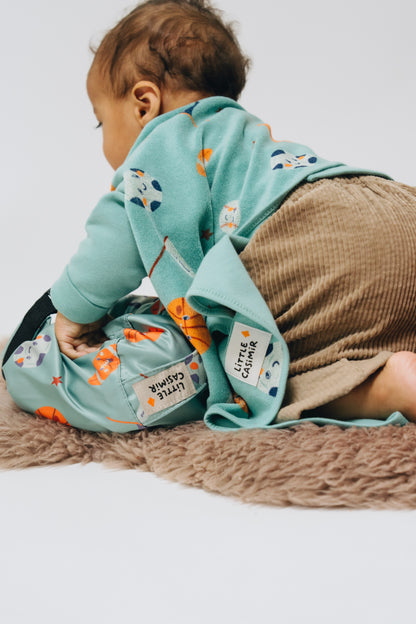 “Boo” Bib – Tiny Champs