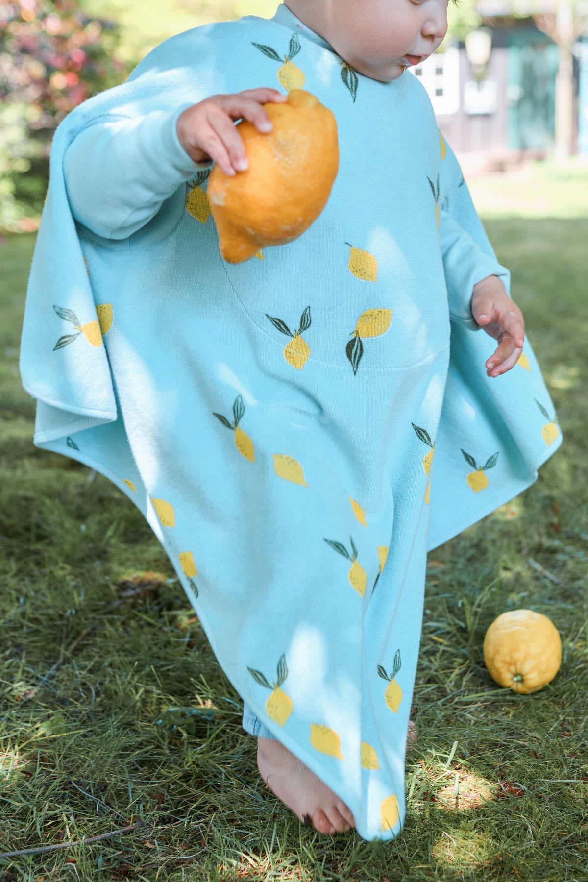 “Boo” Bib – Lemon Sorbet