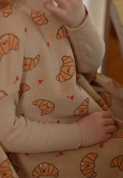 SPECIAL “Boo” Bib – Crossaint